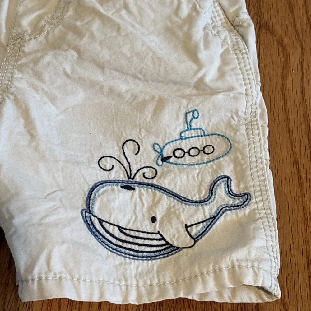 Oshkosh‎ B'gosh Baby Size 18 Months Shortalls Overalls Embroidered Blue Whales